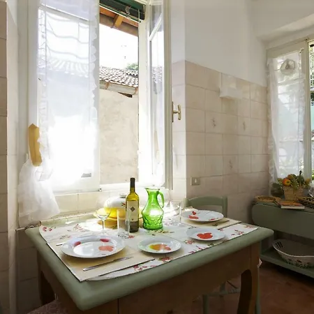 בית נופש Casa Maria Vittoria קנרו ריביירה