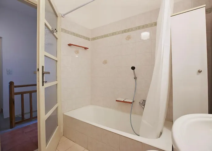 Holiday home Casa Maria Vittoria Cannero Riviera